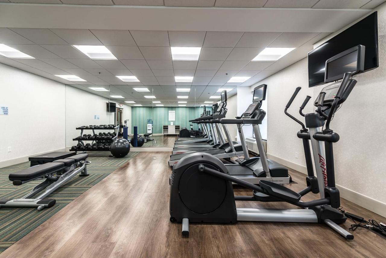 Holiday Inn Express Flint-Campus Area By Ihg Екстериор снимка