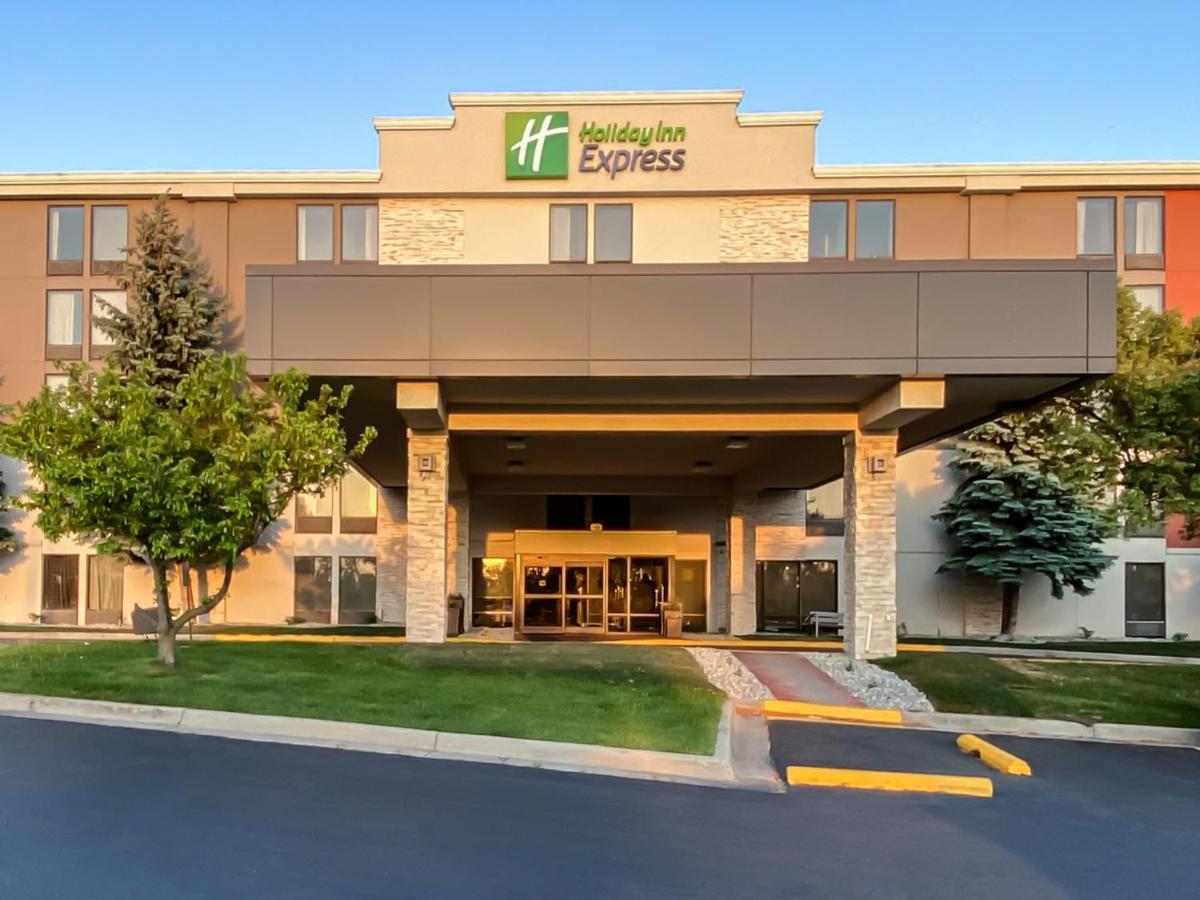 Holiday Inn Express Flint-Campus Area By Ihg Екстериор снимка